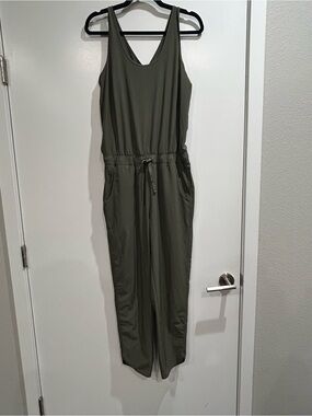 Patagonia Olive Green Sleeveless Drawstring Jumpsuit Medium cross back long